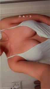 10071724