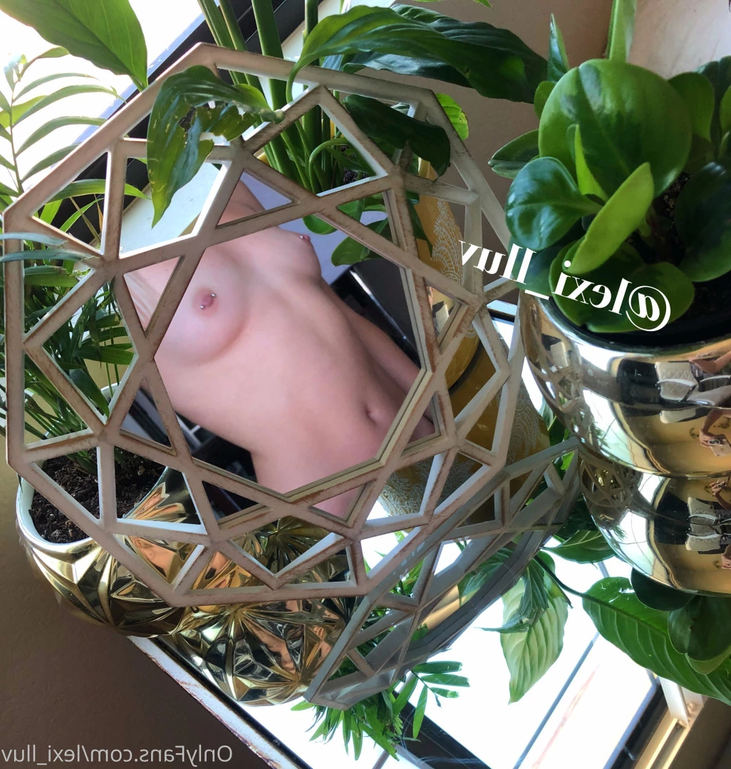 Lexi Luv [ lexi_lluv ] Onlyfans leaked photo 8635105 on Hotleaks.tv