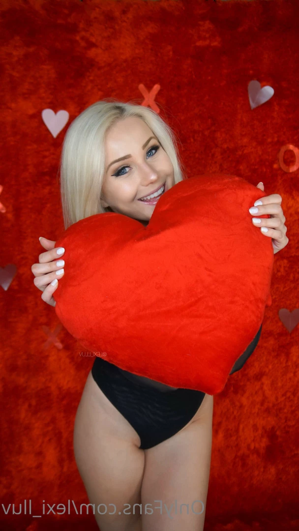 Lexi Luv [ lexi_lluv ] Onlyfans leaked photo 8636387 on Hotleaks.tv