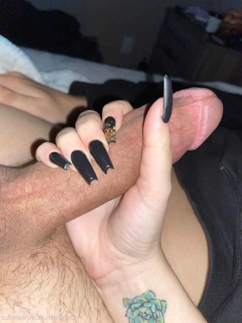 lex(@_@)/ [ lexiefux ] Onlyfans leaked photo 13378081 on Hotleaks.tv