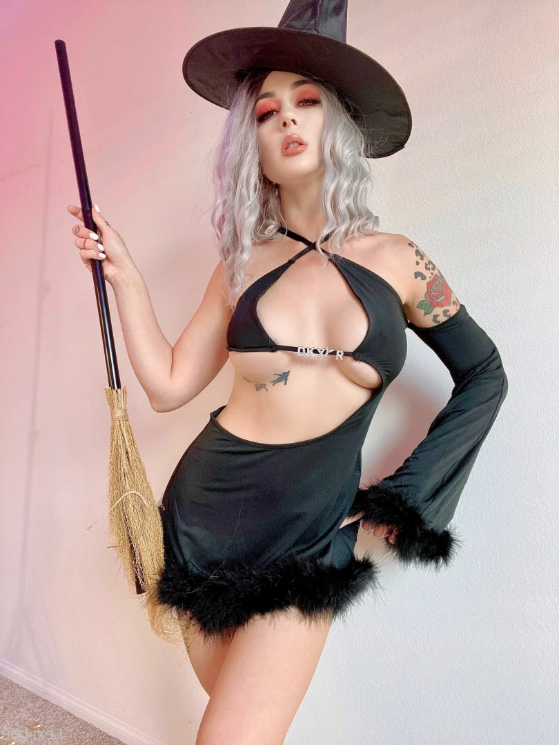 LexiLeeTv🍒 [ lexileetv ] Onlyfans leaked photo 8585451 on Hotleaks.tv