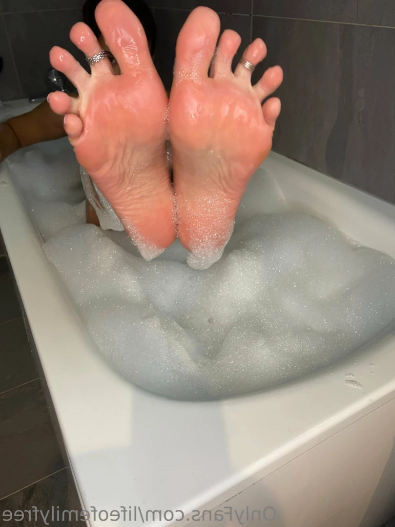 Emily FREE [ lifeofemilyfree ] Onlyfans leaked photo 11566776 on Hotleaks.tv