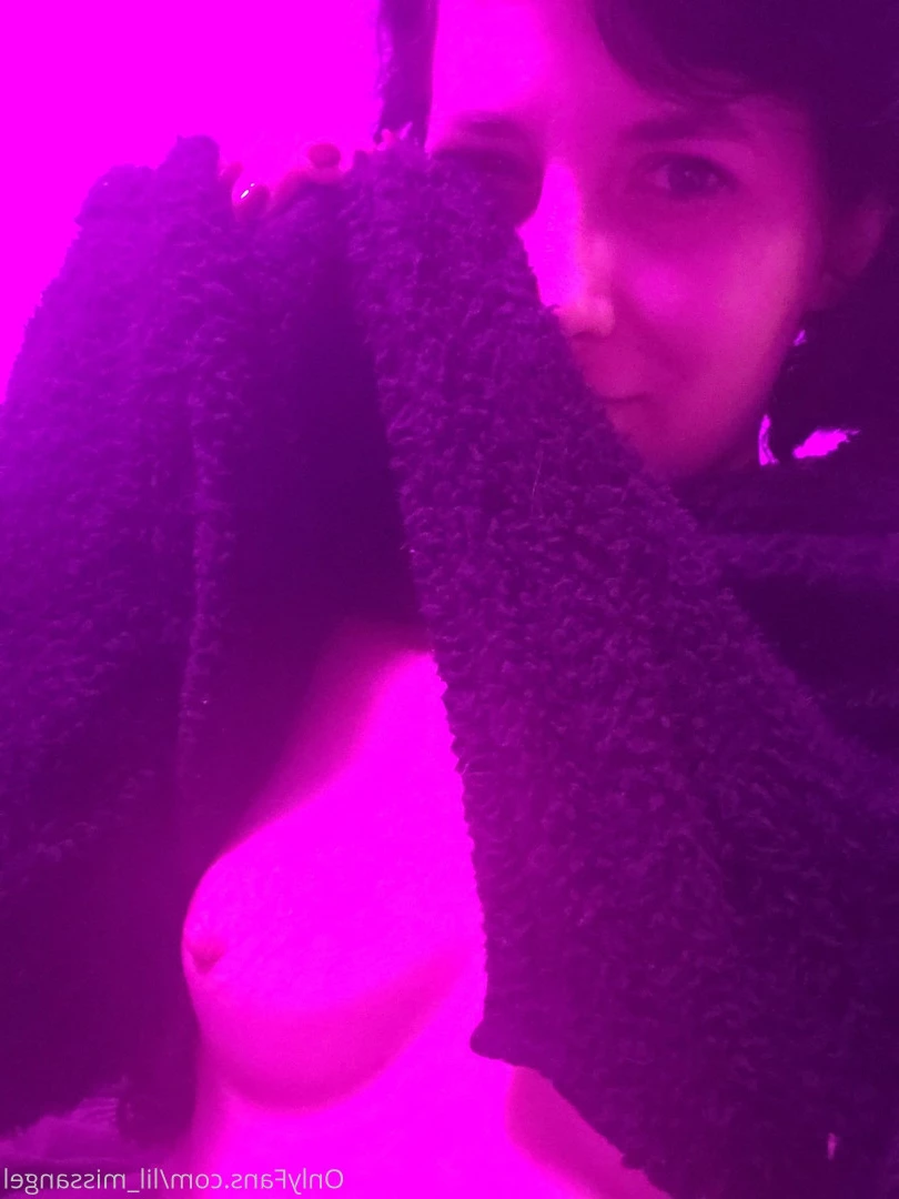 🍑 Cutie With A Booty™ 🍑 [ lil_missangel ] Onlyfans leaked photo 8351915 on Hotleaks.tv