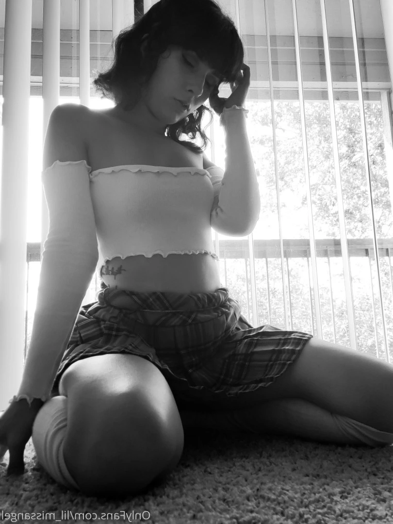 🍑 Cutie With A Booty™ 🍑 [ lil_missangel ] Onlyfans leaked photo 8353200 on Hotleaks.tv