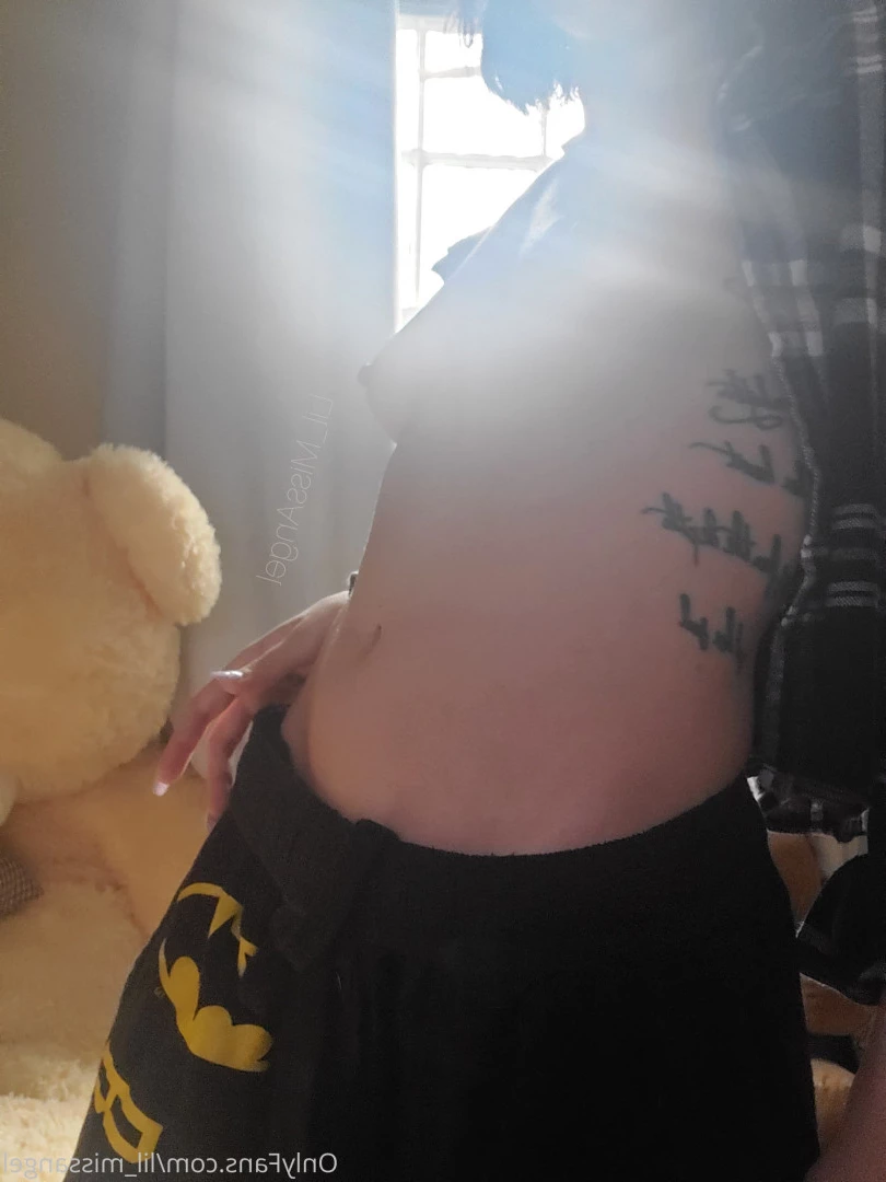 🍑 Cutie With A Booty™ 🍑 [ lil_missangel ] Onlyfans leaked photo 8355933 on Hotleaks.tv