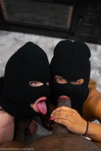 8418364