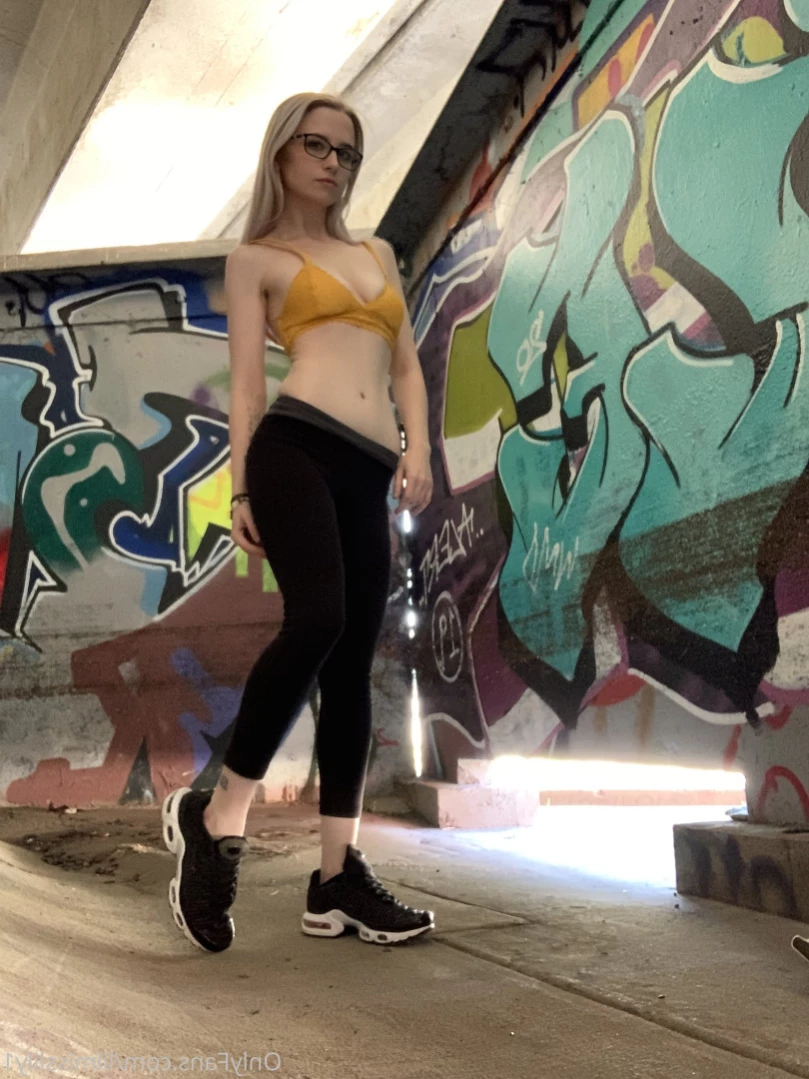 🏵️ lil miss Tia 🏵️ [ lilmisstia1 ] Onlyfans leaked photo 10928074 on Hotleaks.tv