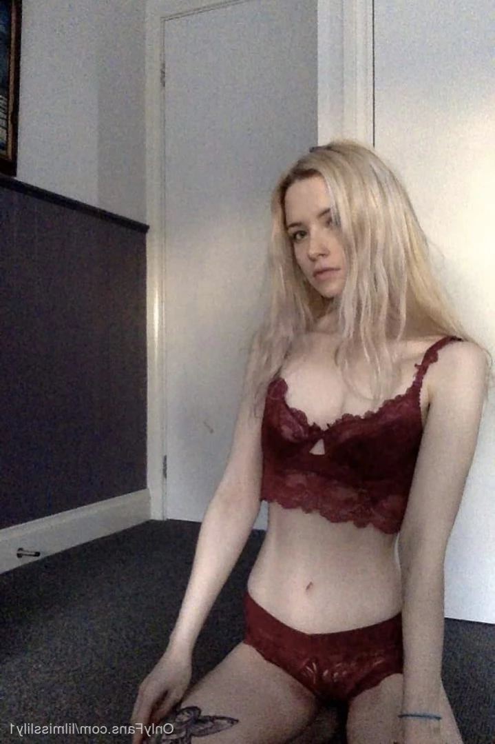 🏵️ lil miss Tia 🏵️ [ lilmisstia1 ] Onlyfans leaked photo 13943317 on Hotleaks.tv