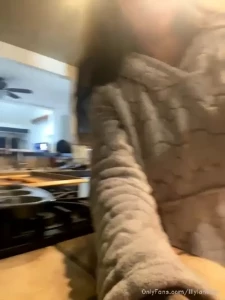 10321759