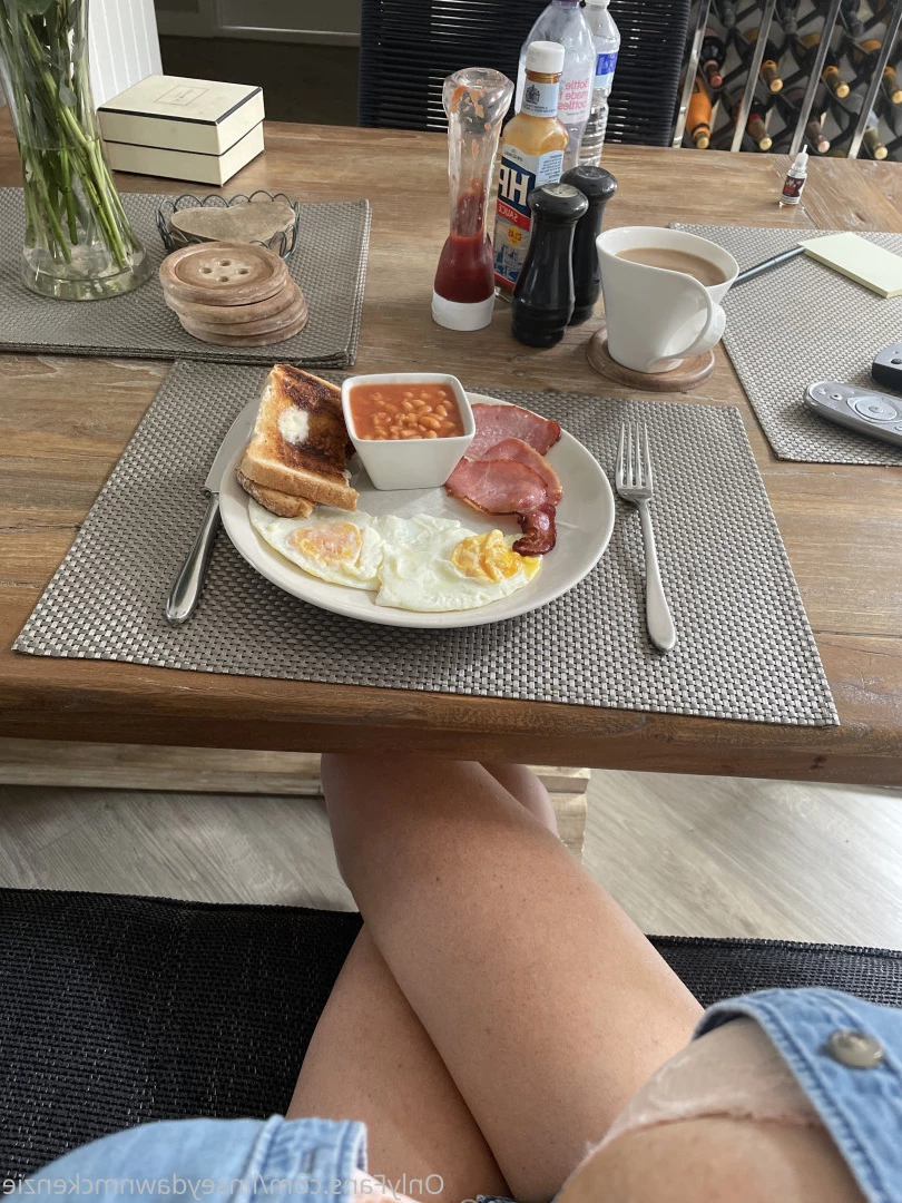 Linsey Dawn Mckenzie UK’s No1 Model [ linseydawnmckenzie ] Onlyfans leaked photo 8434622 on Hotleaks.tv