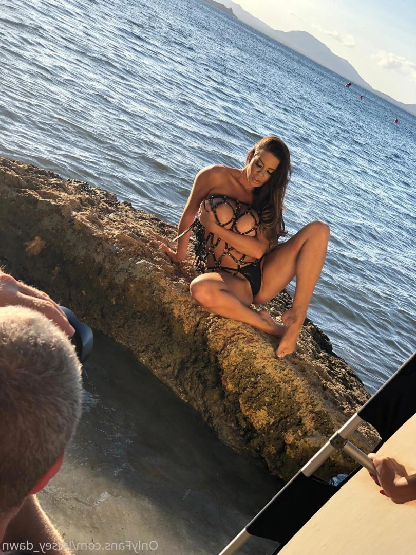 Linsey Dawn Mckenzie UK’s No1 Model [ linseydawnmckenzie ] Onlyfans leaked photo 8440783 on Hotleaks.tv