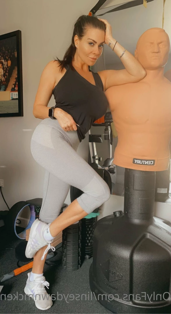 Linsey Dawn Mckenzie UK’s No1 Model [ linseydawnmckenzie ] Onlyfans leaked photo 8456930 on Hotleaks.tv