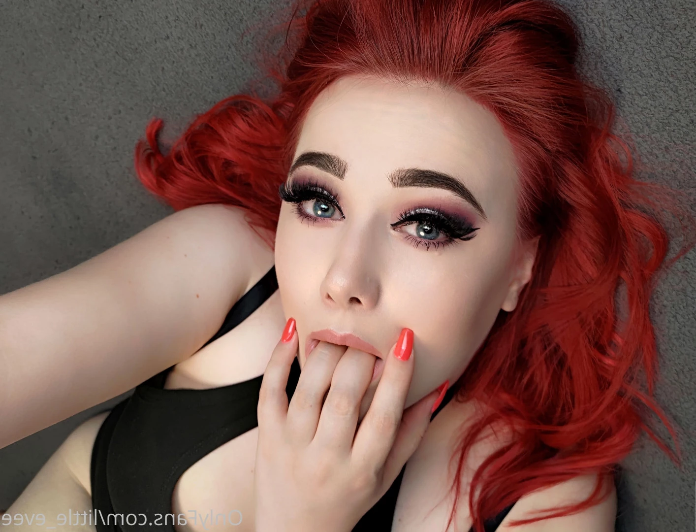 littleEve [ little_evee ] Onlyfans leaked photo 10376279 on Hotleaks.tv