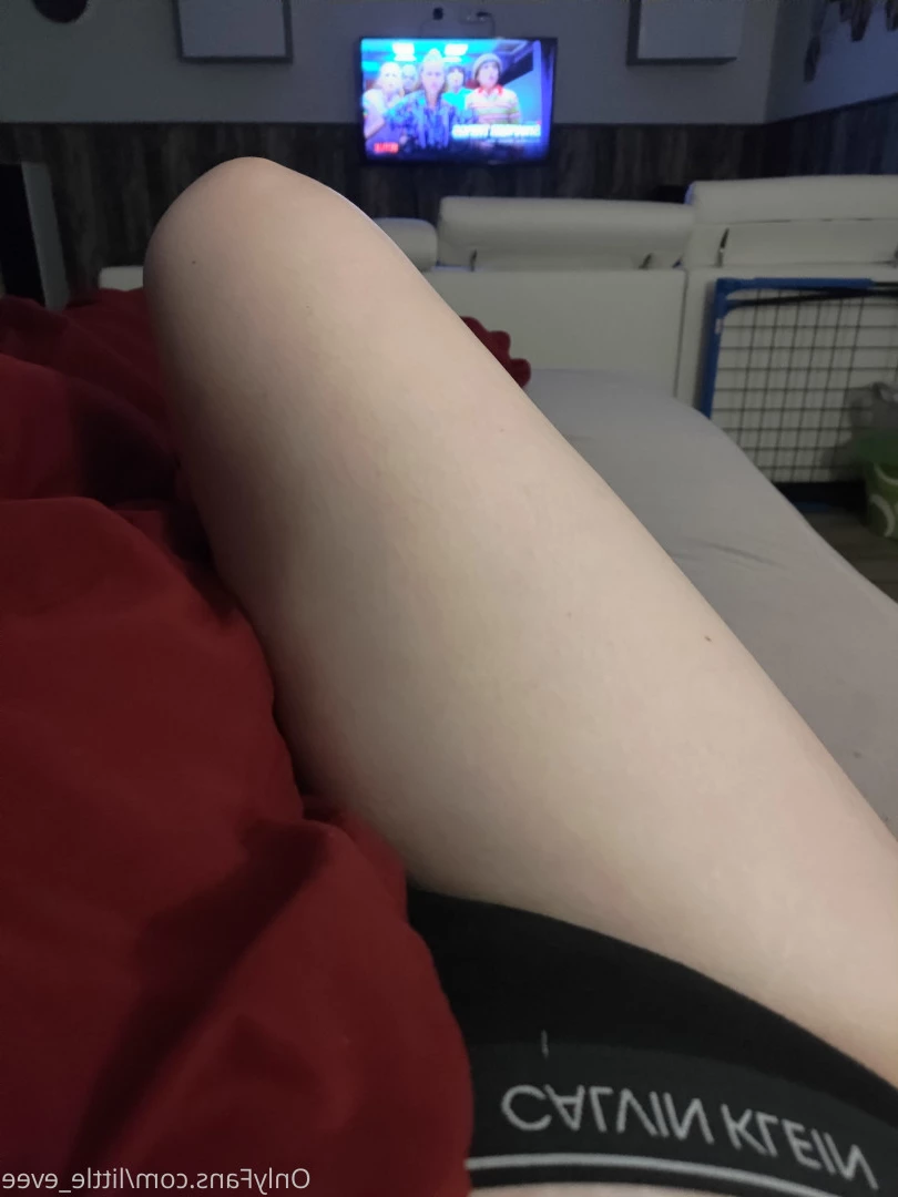 littleEve [ little_evee ] Onlyfans leaked photo 10376692 on Hotleaks.tv