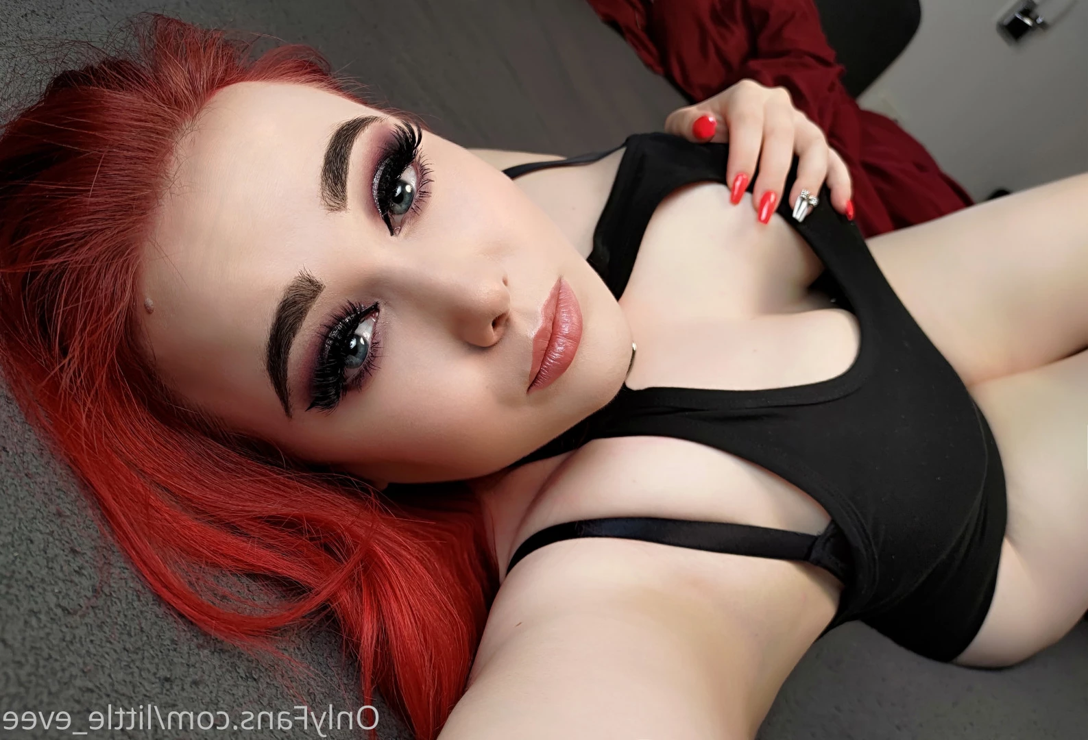 littleEve [ little_evee ] Onlyfans leaked photo 10377979 on Hotleaks.tv
