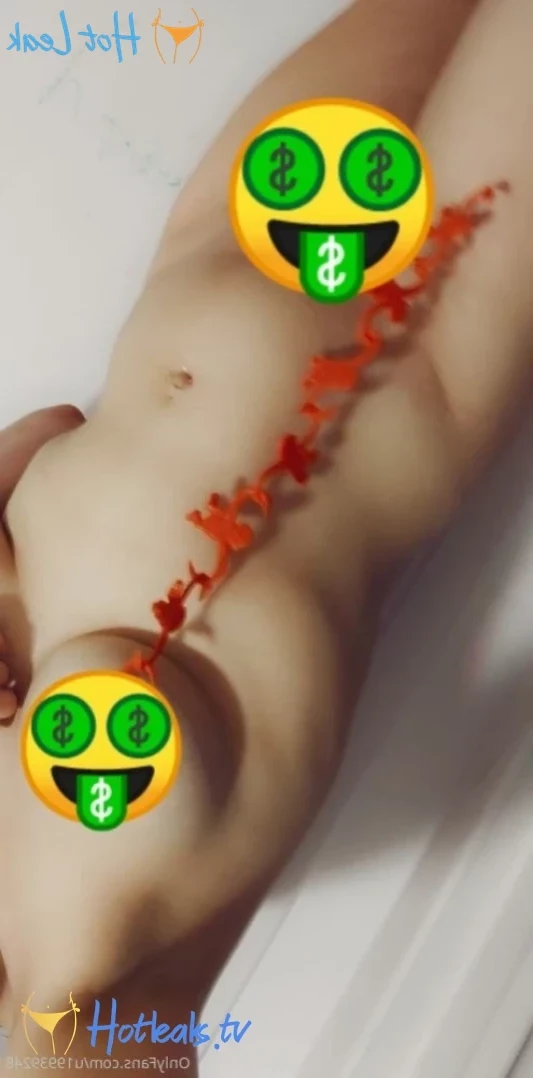 littlebrat92 Onlyfans leaked photo 12966091 on Hotleaks.tv