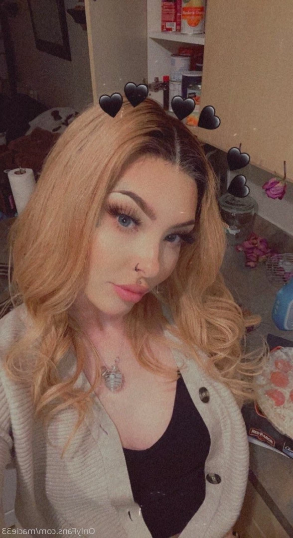 Mommy milkers 💦 [ macie33 ] Onlyfans leaked photo 758348 on Hotleaks.tv