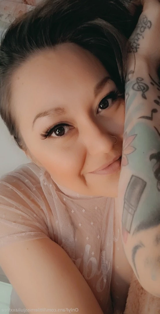 Little Miss JuliaXX [ littlemissjuliaxxfree ] Onlyfans leaked photo 10070109 on Hotleaks.tv