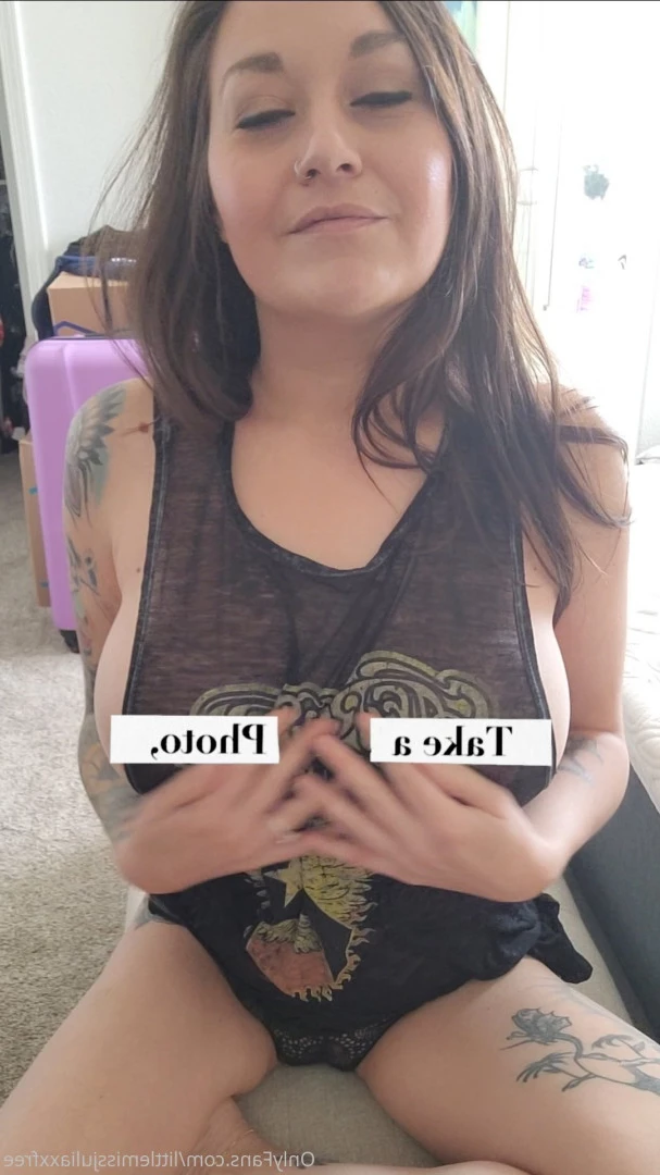 Little Miss JuliaXX [ littlemissjuliaxxfree ] Onlyfans leaked photo 10070431 on Hotleaks.tv