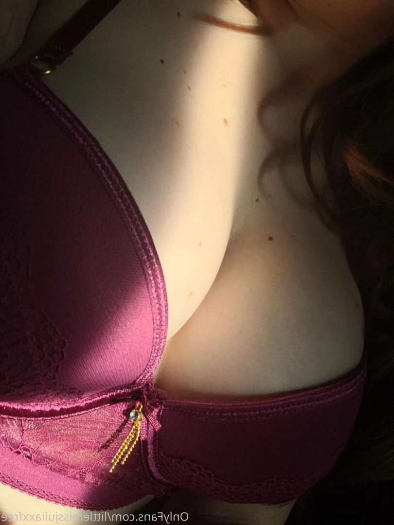 Little Miss JuliaXX [ littlemissjuliaxxfree ] Onlyfans leaked photo 10070436 on Hotleaks.tv