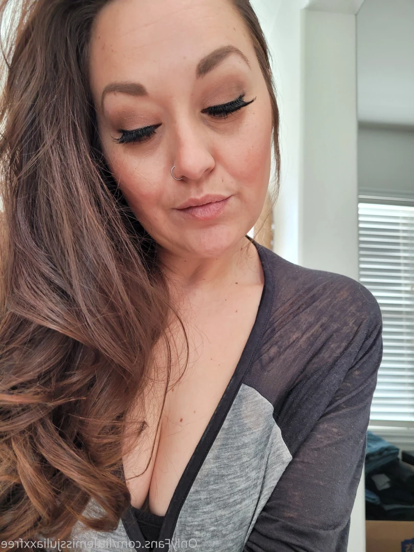 Little Miss JuliaXX [ littlemissjuliaxxfree ] Onlyfans leaked photo 10070643 on Hotleaks.tv