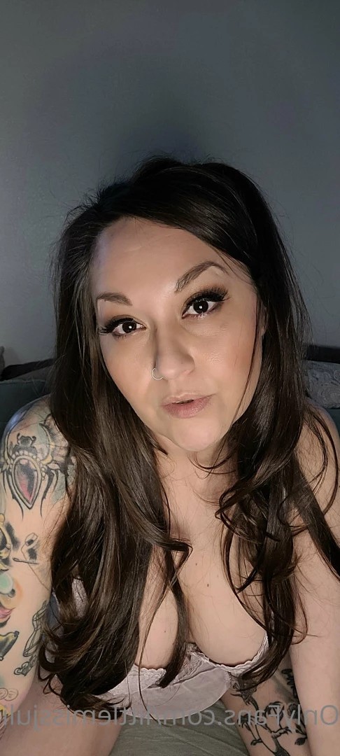 Little Miss JuliaXX [ littlemissjuliaxxfree ] Onlyfans leaked photo 10071205 on Hotleaks.tv