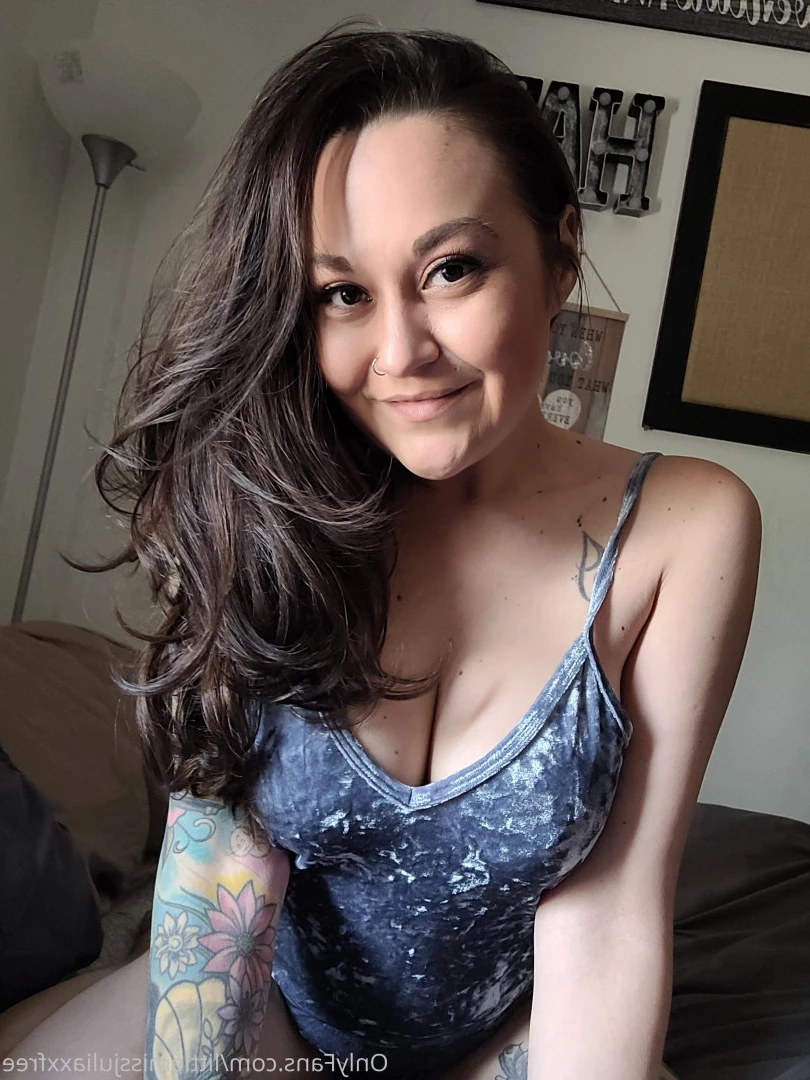 Little Miss JuliaXX [ littlemissjuliaxxfree ] Onlyfans leaked photo 10071226 on Hotleaks.tv