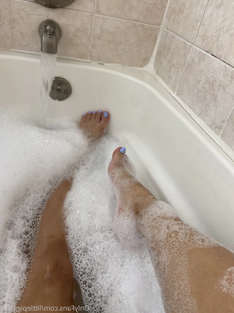 Jenny Sanchez [ littlepiggies7 ] Onlyfans leaked photo 8493057 on Hotleaks.tv