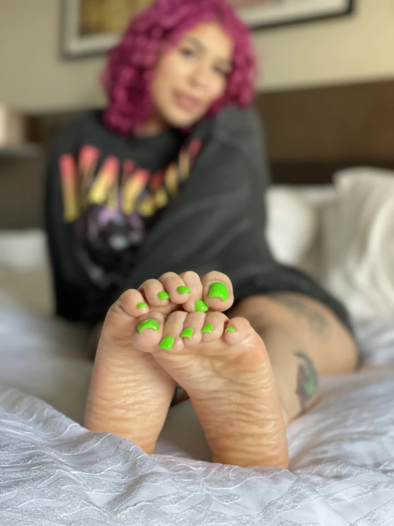 Bratty Loe 👑 [ loestoes ] Onlyfans leaked photo 11646876 on Hotleaks.tv
