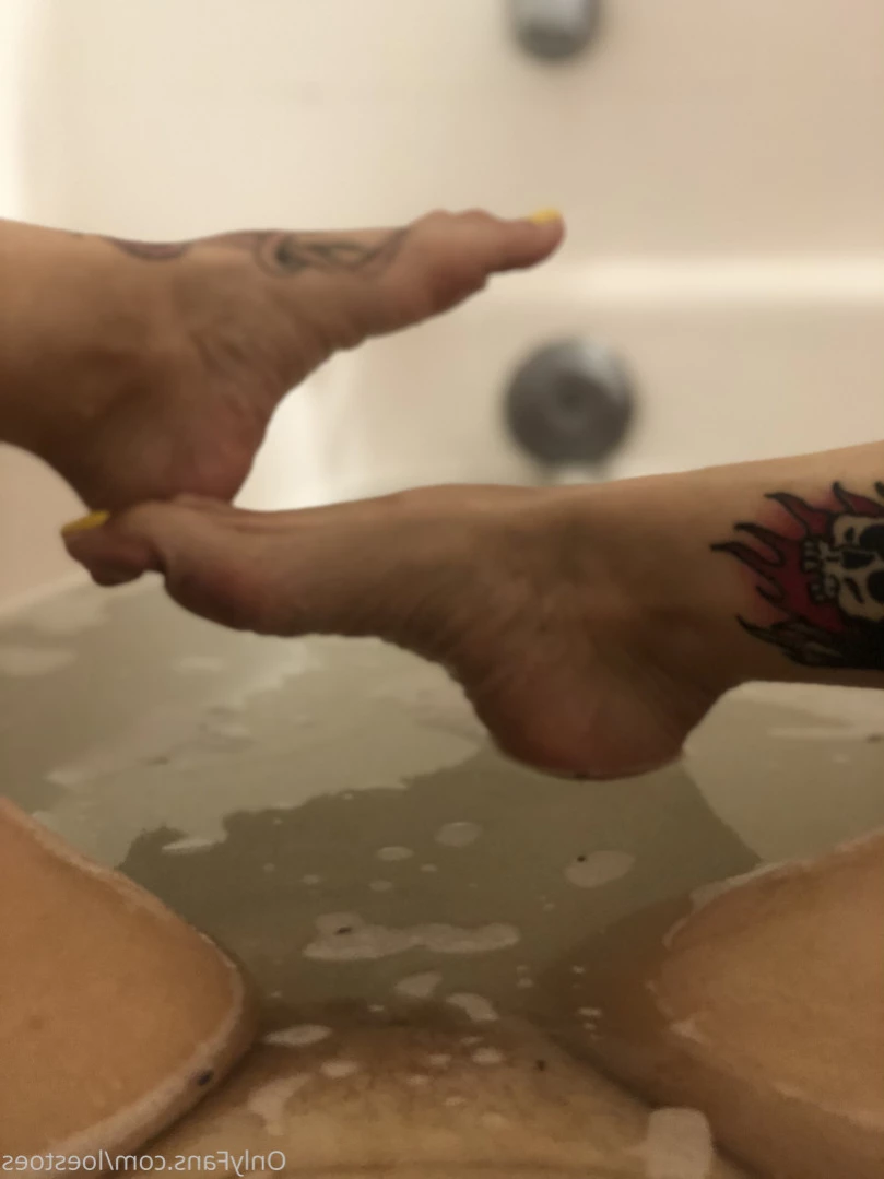 Bratty Loe 👑 [ loestoes ] Onlyfans leaked photo 12669644 on Hotleaks.tv