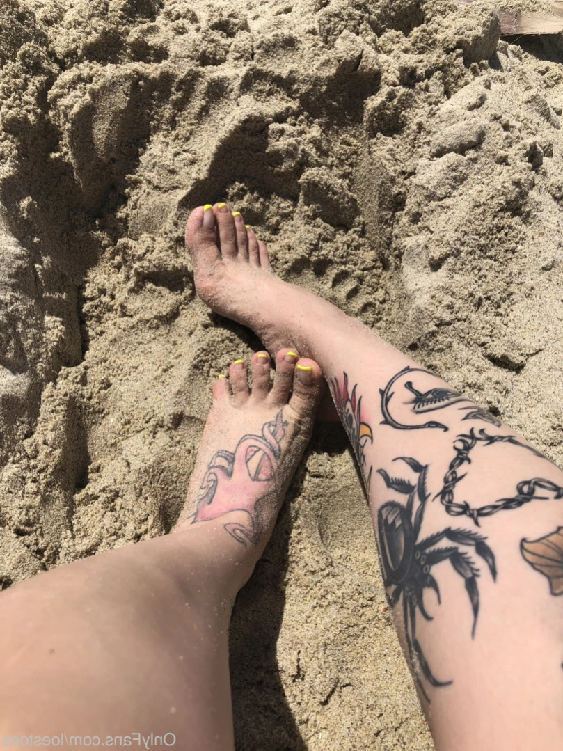 Bratty Loe 👑 [ loestoes ] Onlyfans leaked photo 12903258 on Hotleaks.tv