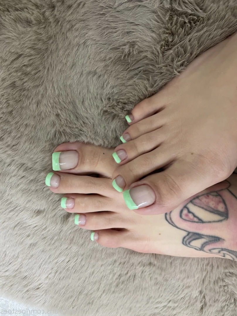 Bratty Loe 👑 [ loestoes ] Onlyfans leaked photo 13384334 on Hotleaks.tv