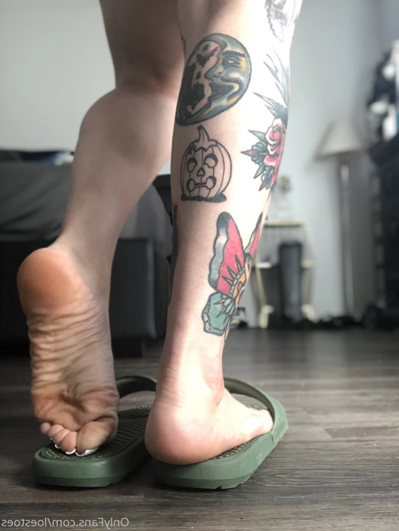 Bratty Loe 👑 [ loestoes ] Onlyfans leaked photo 13943721 on Hotleaks.tv