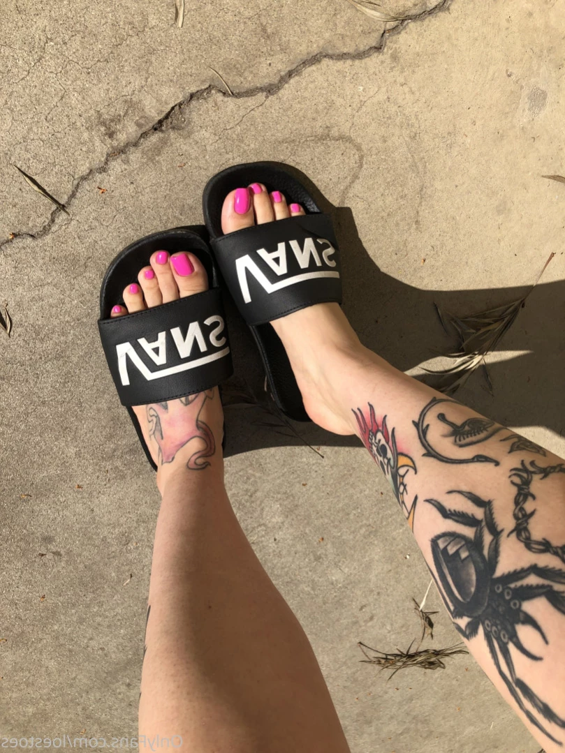 Bratty Loe 👑 [ loestoes ] Onlyfans leaked photo 14540728 on Hotleaks.tv
