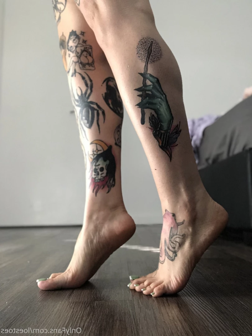 Bratty Loe 👑 [ loestoes ] Onlyfans leaked photo 15906595 on Hotleaks.tv