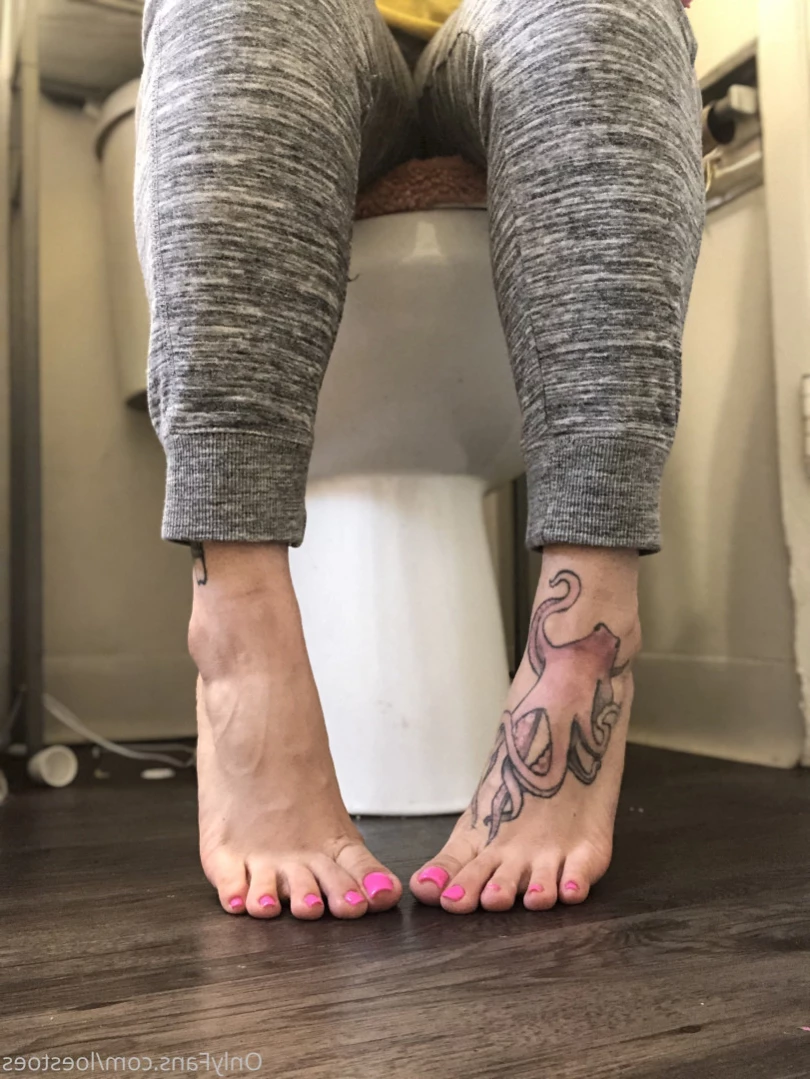Bratty Loe 👑 [ loestoes ] Onlyfans leaked photo 15943710 on Hotleaks.tv