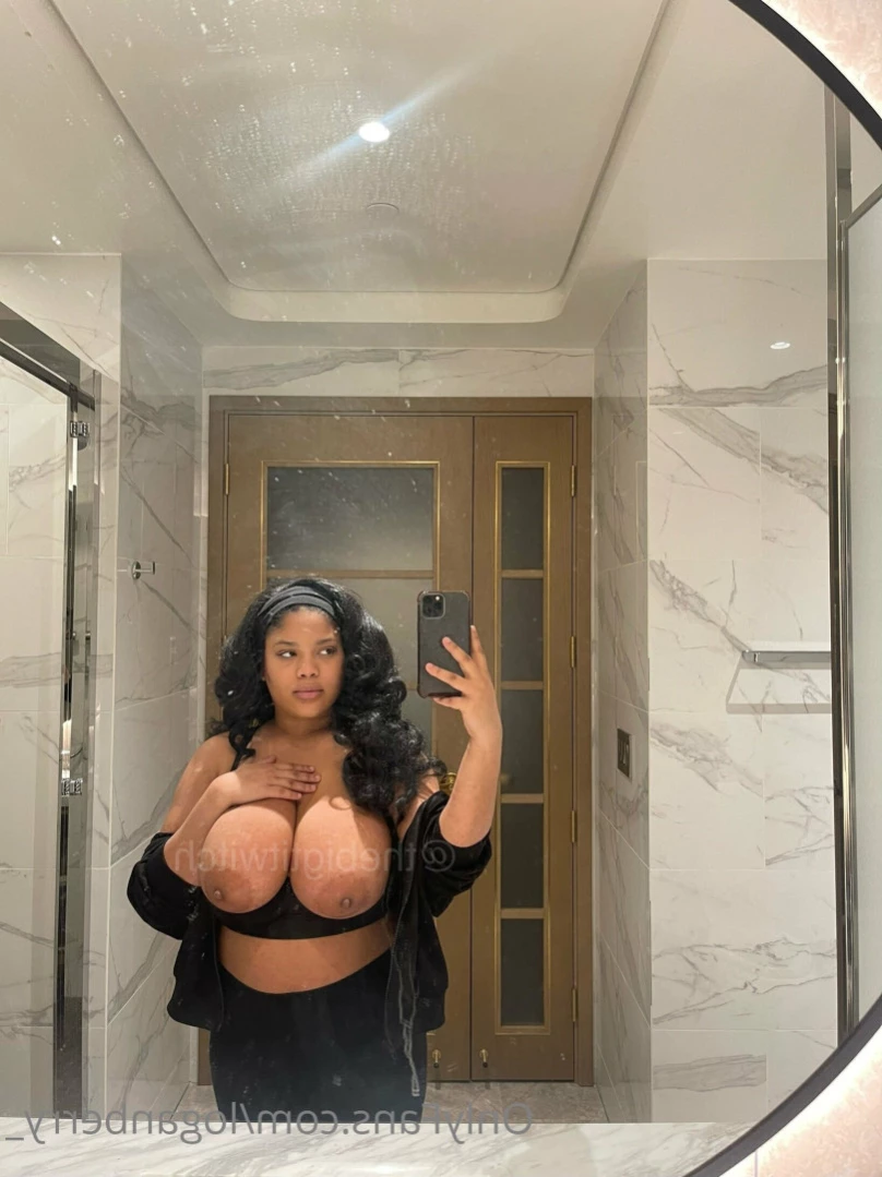 the big tit witch [ loganberry_ ] Onlyfans leaked photo 10955751 on Hotleaks.tv