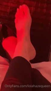 10305843