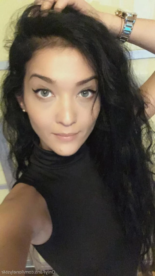 lonelyst4r Onlyfans leaked photo 13170651 on Hotleaks.tv