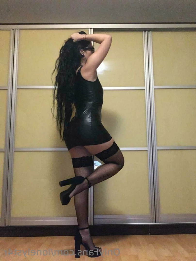 lonelyst4r Onlyfans leaked photo 14530142 on Hotleaks.tv