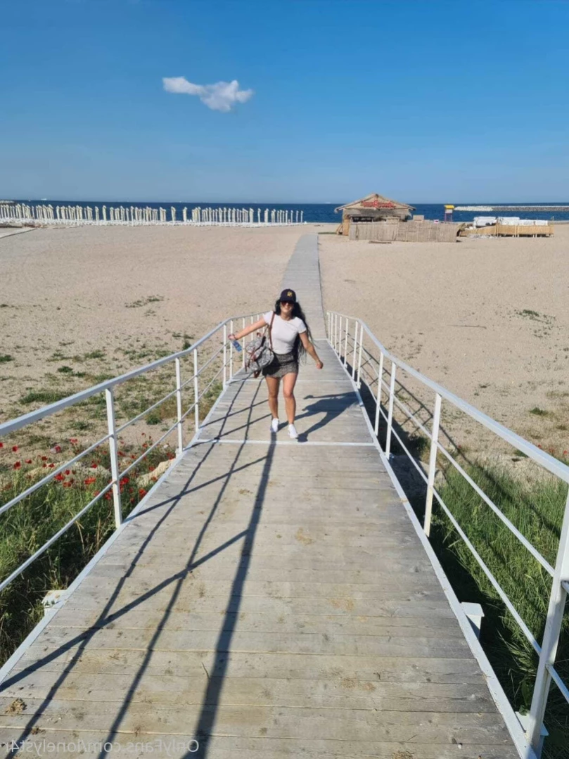 lonelyst4r Onlyfans leaked photo 14902393 on Hotleaks.tv