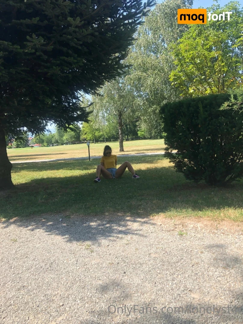 lonelyst4r Onlyfans leaked photo 16482836 on Hotleaks.tv