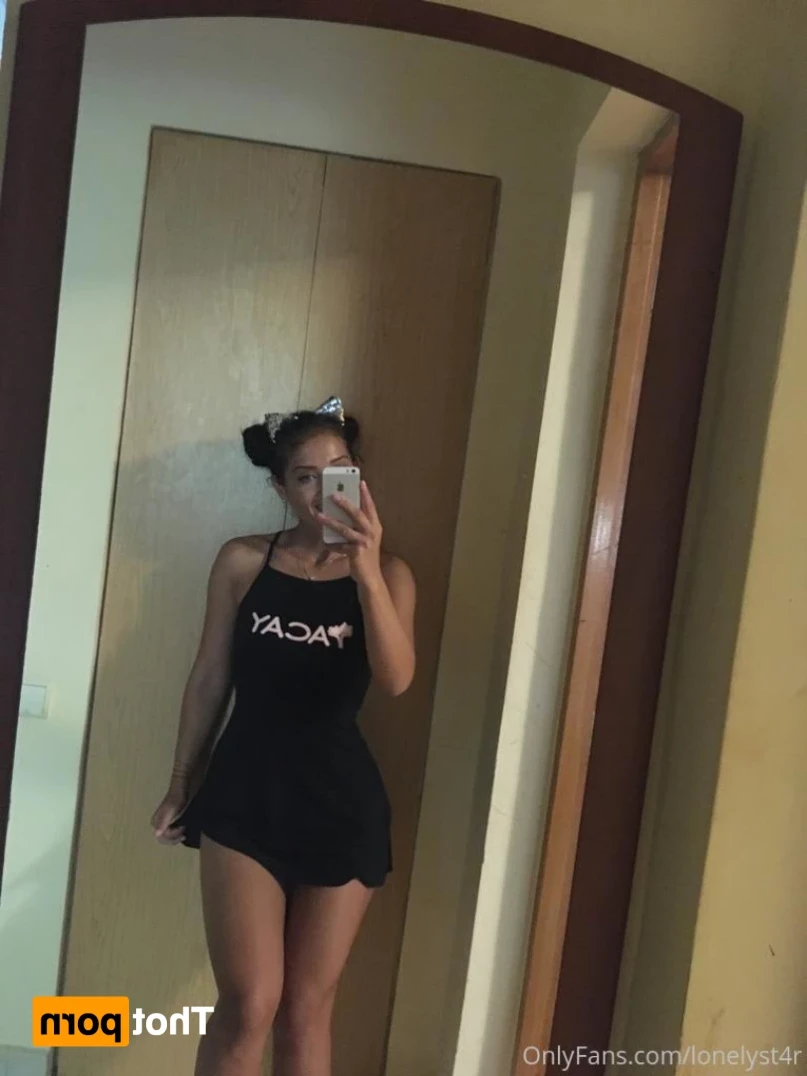 lonelyst4r Onlyfans leaked photo 16483344 on Hotleaks.tv