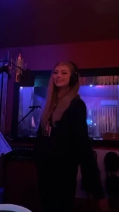 lorengray Onlyfans leaked video 10303437 on Hotleaks.tv
