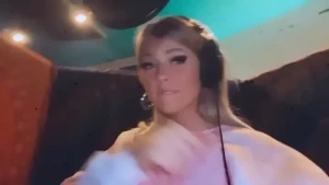 lorengray Onlyfans leaked video 10303447 on Hotleaks.tv
