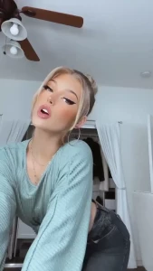lorengray Onlyfans leaked video 10303689 on Hotleaks.tv