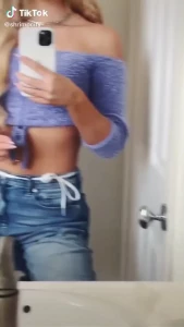 10304274