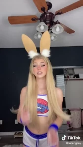 10304308