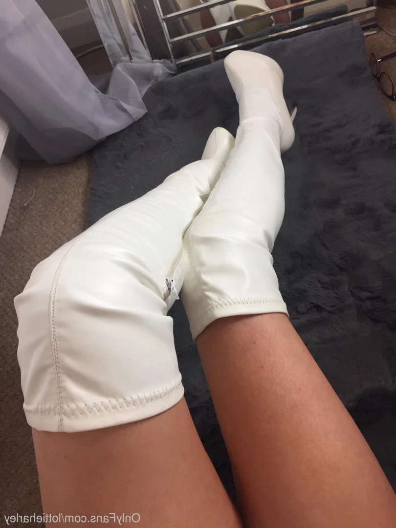 Lottie Harley [ lottieharley ] Onlyfans leaked photo 8342151 on Hotleaks.tv