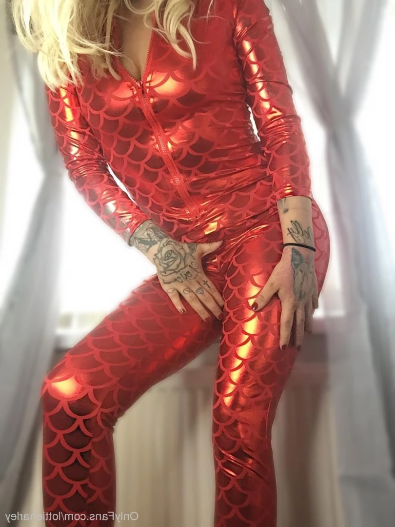 Lottie Harley [ lottieharley ] Onlyfans leaked photo 8343847 on Hotleaks.tv